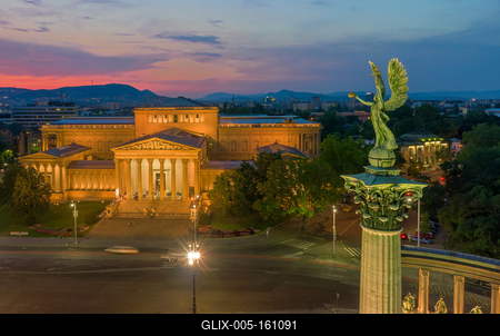 Heroes square-stock-foto
