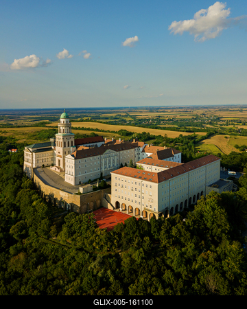 Pannonhalama Benedictine abbey.-stock-foto