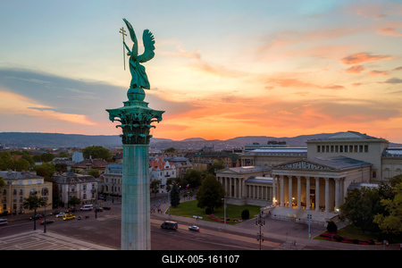 Heroes square-stock-foto