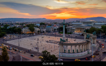 Heroes square-stock-foto