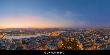 Aerial panoramic photo about Budapest old town part in sunset time. Included the Chain bridge, Danube river, fishermans bastion and Matthias chrch, Szchenyi square, hungarian Parliament building, Margaret bridge and many more ladnmark.-stock-foto