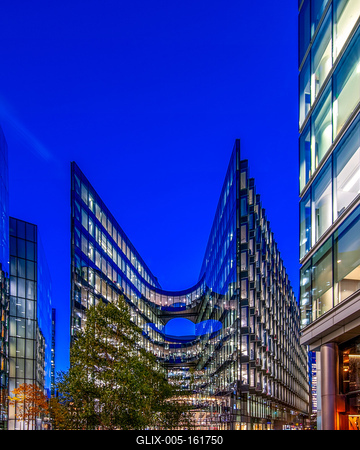 England, London, Southwark, More London Piazza, 7 More London Building-stock-foto