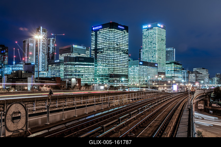 Canary wharf cityscape with railways.-stock-foto
