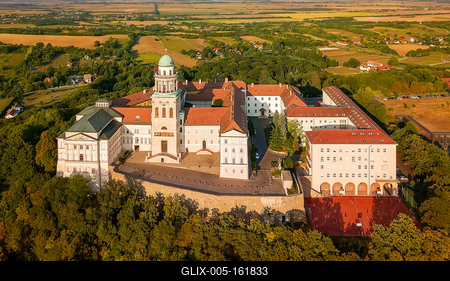 Pannonhalama Benedictine abbey, Hungary-stock-foto