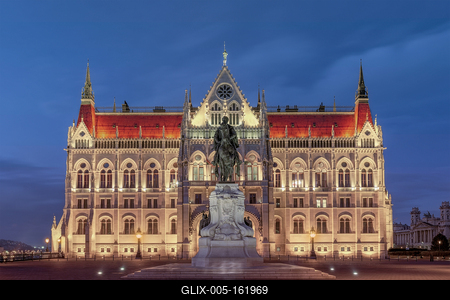Night view of the illuminated building of the hungarian parliament in budapest. I took this photo from unusual viewpoint.-stock-foto