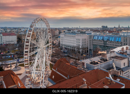 Ferris wheel In Hungary Budapest-stock-foto