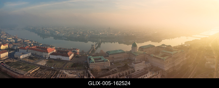 Europe Hungary Budapest Buda castle danube river cityscape-stock-foto