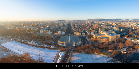 Europe Hungary Budapest Heroes Square Panorama. Ice rink. Museum of fine arts. Andrassy street. Heroes square. Cityscape-stock-foto