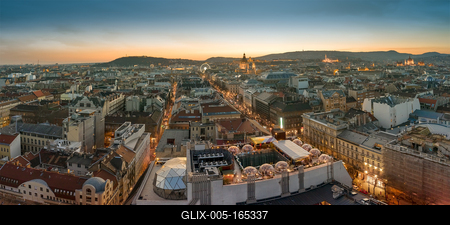 Europe Hungary Budapest parnorama cityscape 360 rooftop bar-stock-foto