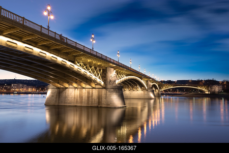 Europe Hungary Budapest. Margaret bridge.-stock-foto