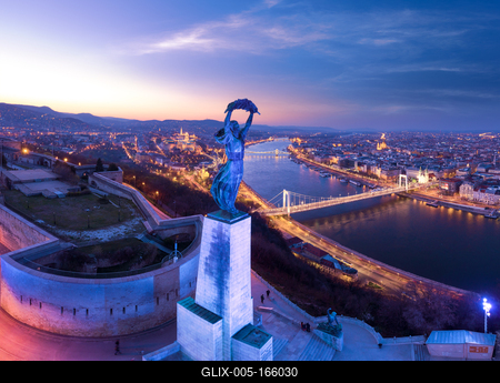 04.02.2020. Europe Hungary Budapest  Liberty statue-stock-foto