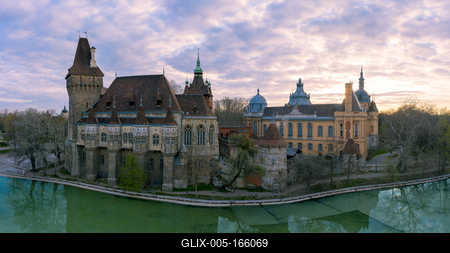 Europe Hungary Budapest Castle of Vajdahunyad-stock-foto
