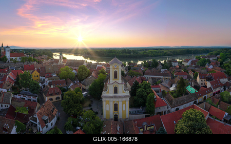 Hungary. Saint Peter Paul catholic church-stock-foto