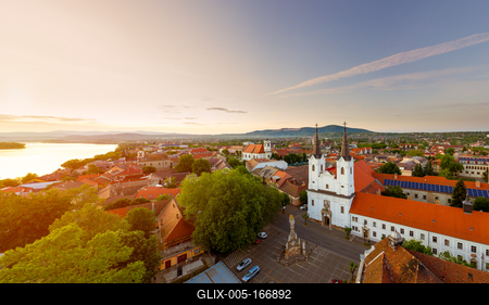 Hungary Vac City. Saint Anna piraist chuch-stock-foto