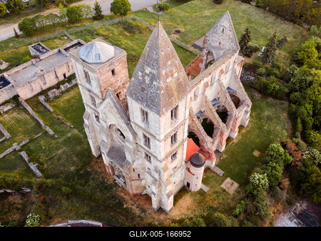 Hungary Zsambek. Premontre Monastery. ruin church.-stock-foto