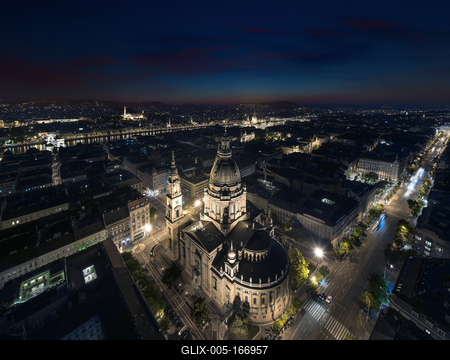 Amazing aerial cityscape about Budapest with drone-stock-foto