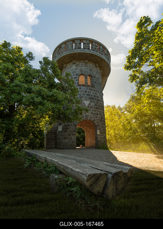 Julianus lookout tower in Danube bend Hungary. Near by Nagymaros city. Fantastic view all of Visegrad mountain. This viewpoin built in 1939. It was built by Encyan Tourist Association-stock-foto
