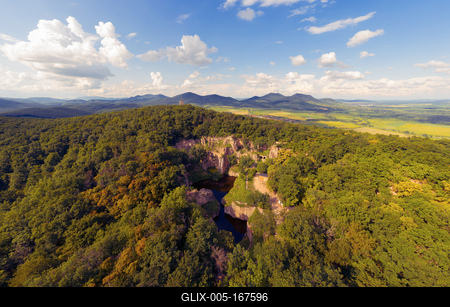 Flooded ancient stone quarry in Hungary near Sarospatak-stock-foto
