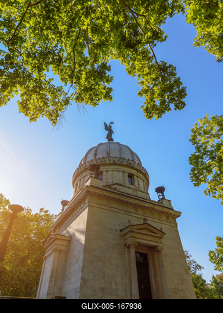 Cementery in Fiumei road-stock-foto