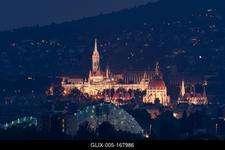 Budapest night cityscape-stock-foto