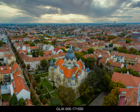 Aerial cityscape with new synagogue about Szeged Hungary-stock-foto
