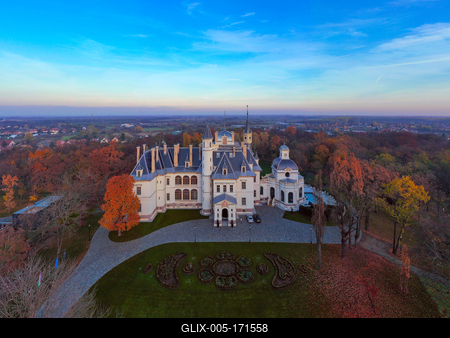 Botaniq castle in Tura City Hungary-stock-foto