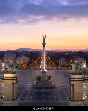 Amazing aerial view about the Heroes square in Budapest.-stock-foto