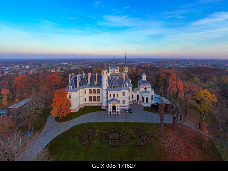 Botaniq castle in Tura City Hungary-stock-foto