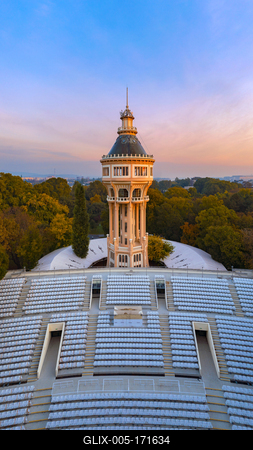 Water tower in Margaret island Budapest Hungary-stock-foto