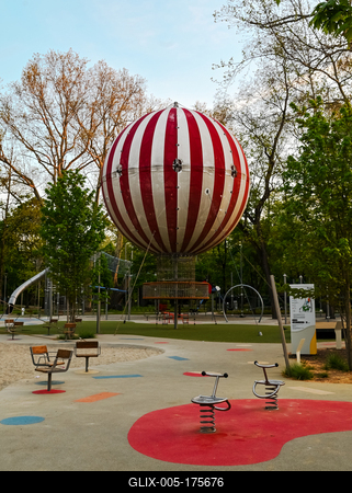 Budapest City park big playground-stock-foto