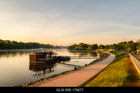 Riverside walkawy in Szentendre city Hungary.-stock-foto