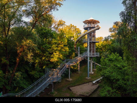 Canopy walkway in Mako city-stock-foto