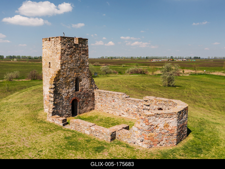 Csonka tower is an ancient monument in south Hungary.-stock-foto