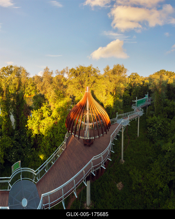Canopy walkway in Mako city-stock-foto