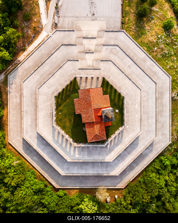 Italian Charnel house in Kobarid Slovenia-stock-foto