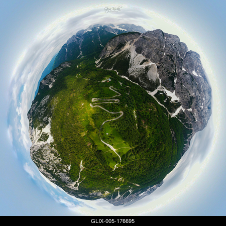 Tny planet photo about Triglav np-stock-foto