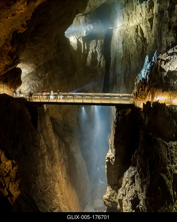 Inside of skocjan cave in Slovenia-stock-foto