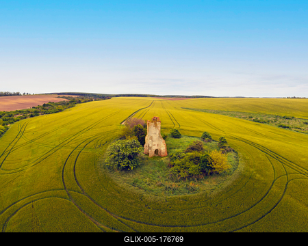 Somoly ruin church in Regoly Hungary-stock-foto