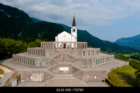 Italian Charnel house in Kobarid Slovenia-stock-foto