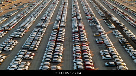 Aerial view new cars lined up in the parking station-stock-foto