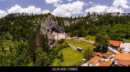 Predjama castle is a unique cave what built in a cave entrance.-stock-foto