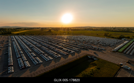 Aerial view new cars lined up in the parking station-stock-foto