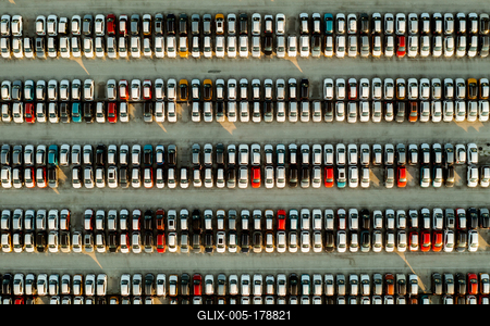 Aerial view new cars lined up in the parking station-stock-foto
