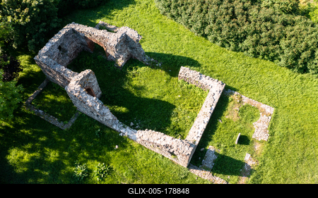 Temple ruins from Arpad Age in Hungary-stock-foto