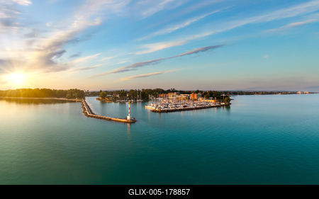 Harbor of Siofok in Hungary-stock-foto