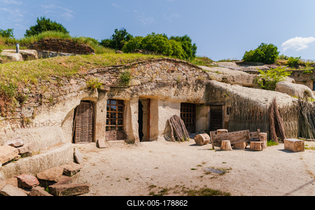 Famous cave flats In Noszvaj town-stock-foto