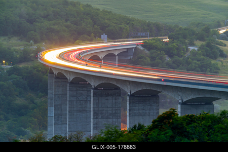 Viaduct of Koroshegy in Hungary-stock-foto