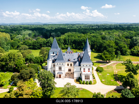 Andrassy castle in Toszadob Hungary-stock-foto