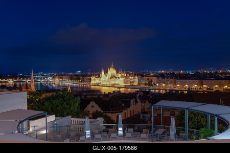 Hungarian Parliament in Budapest Night Cityscape.-stock-foto