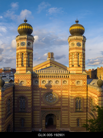 Budapest, Hungary. Dohany street Synagogue aerial view. This is an Jewish memorial center also known as the Great Synagogue or Tabakgasse Synagogue. It is the largest synagogue in Europe-stock-foto
